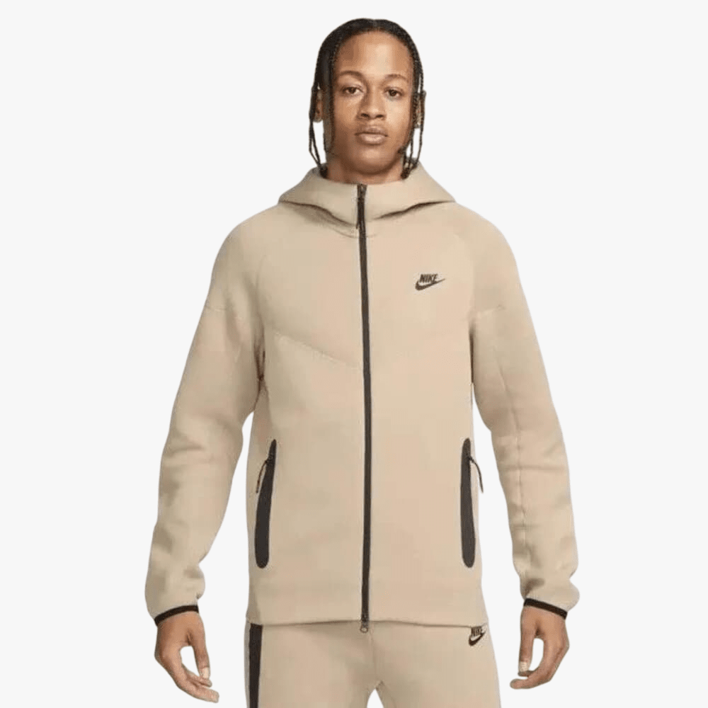 nike tech essentials full zip