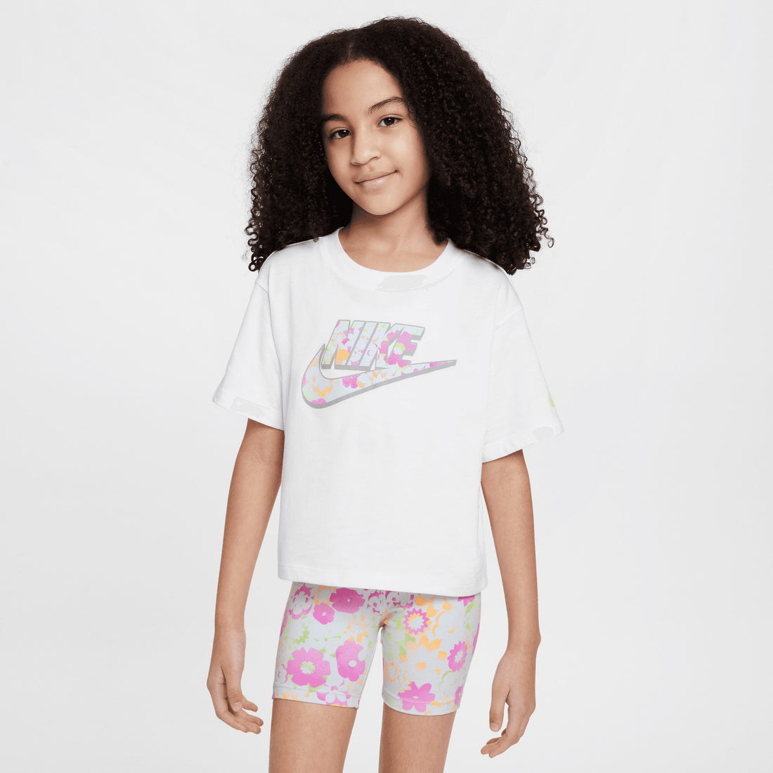 Nike Girls Nkg Flow-Ral Boxy Graphic Tee White