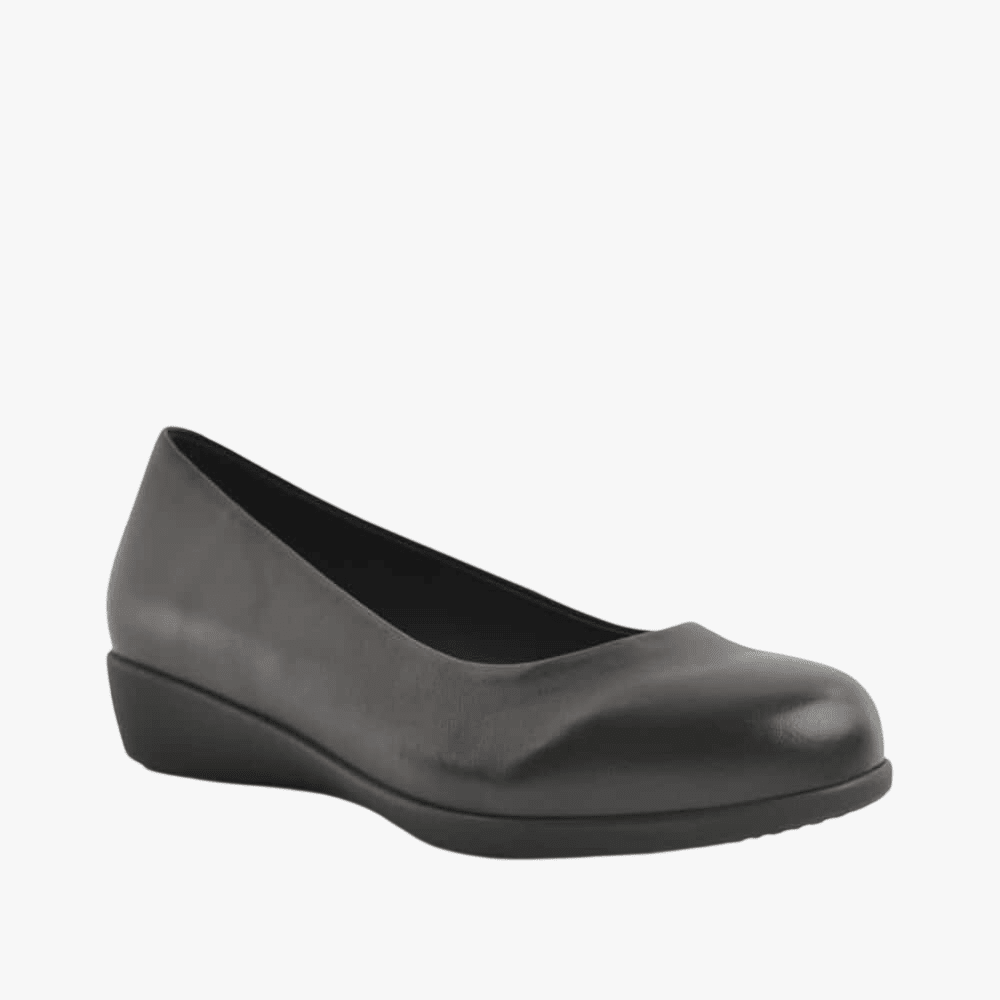 Greencross Womens Low Wedge Pump Black | Greencross