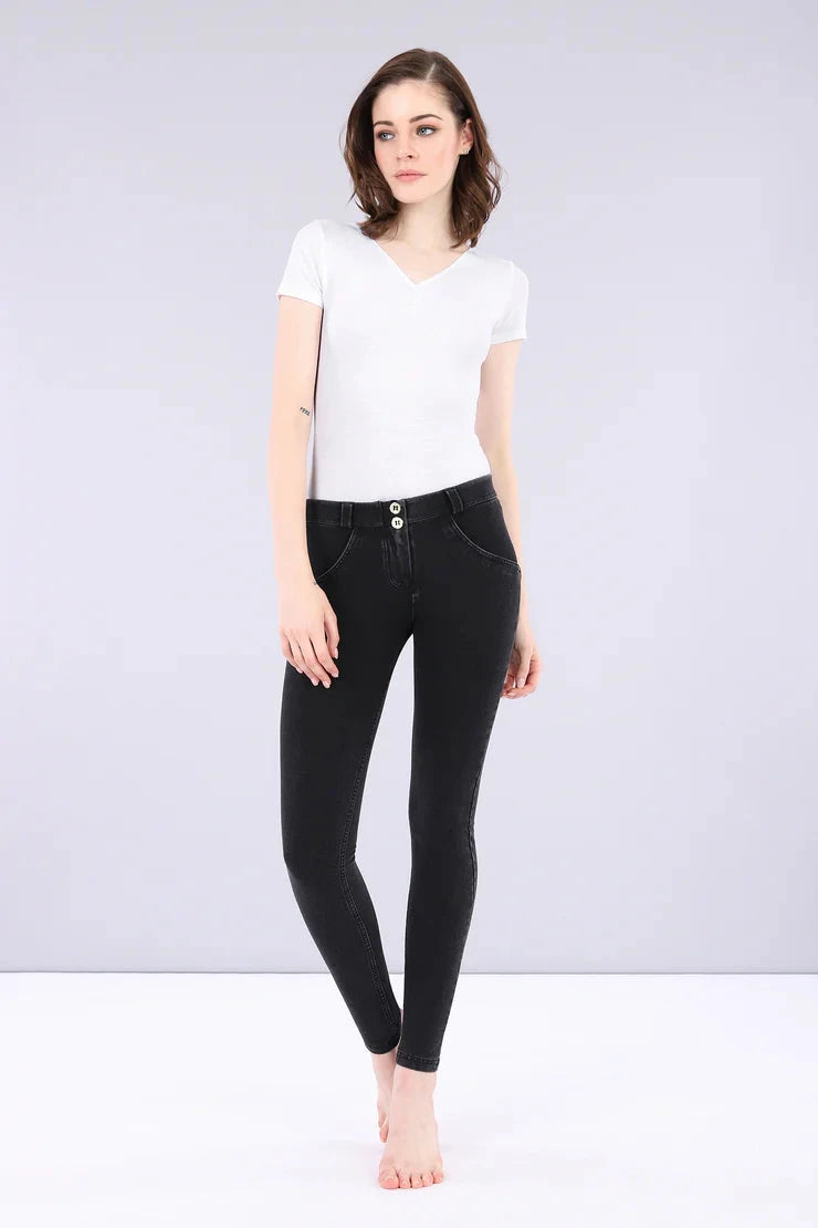 Freddy Womens Black Black Stitch Regular Waist Long Length Jean | Freddy