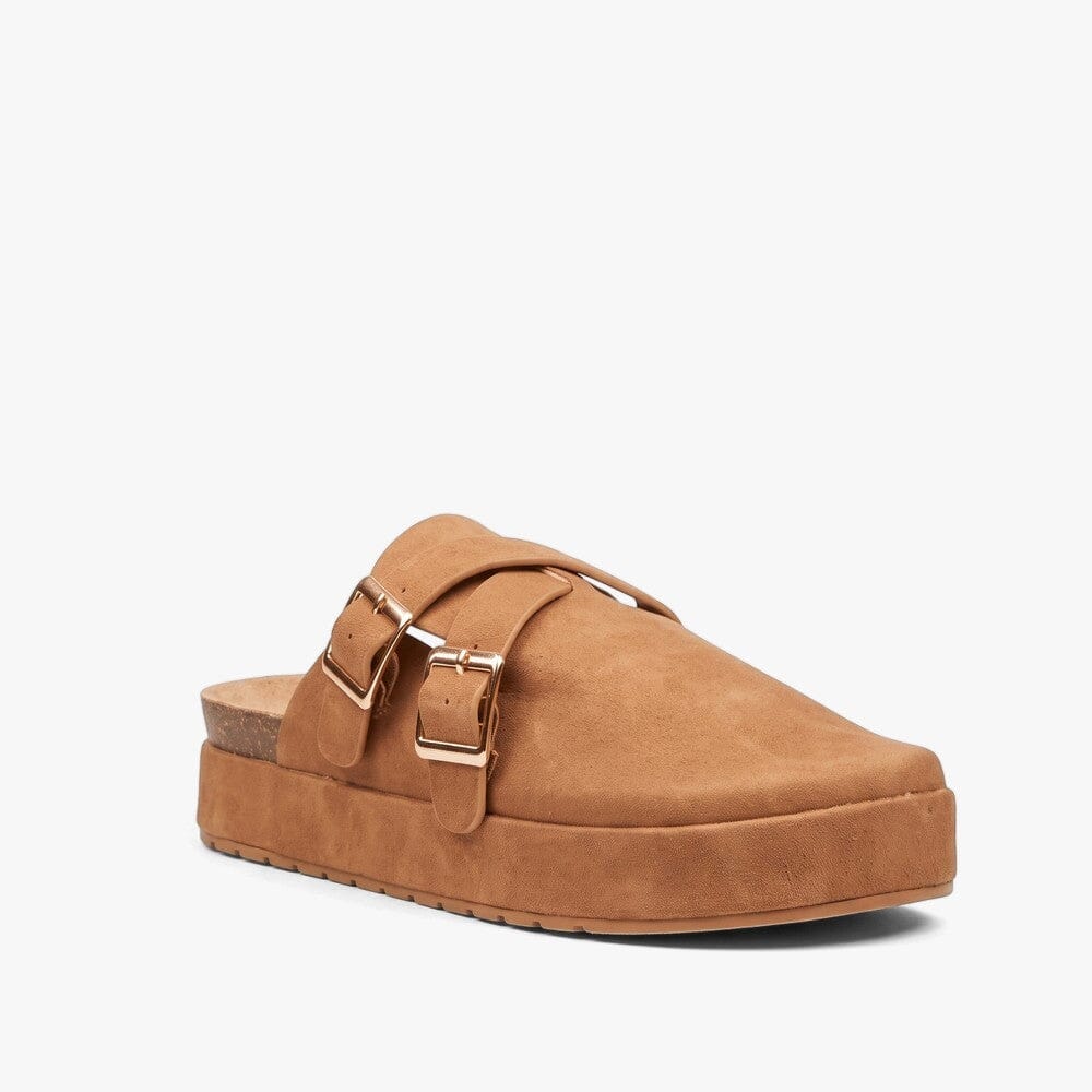 Butterfly Womens Aruna 3 Clog Tan | Butterfly