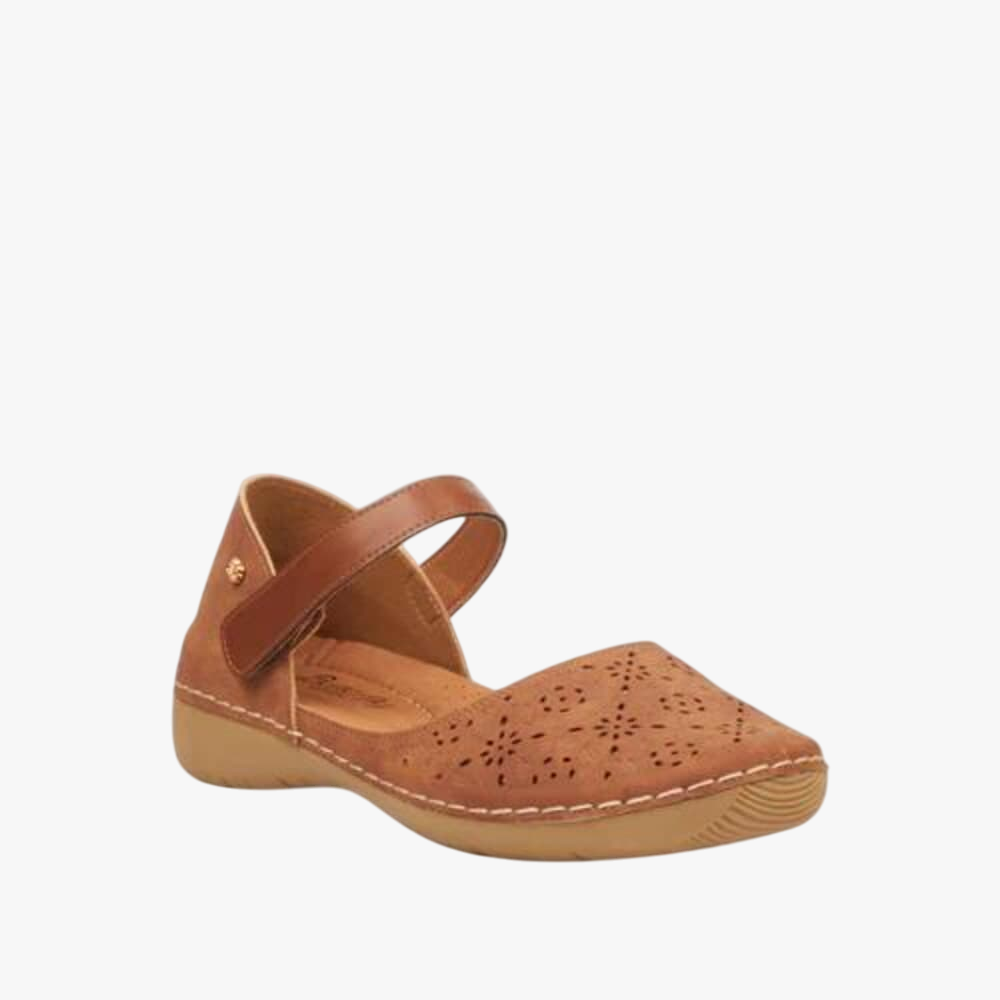 Butterfly Womens Cindi 3 Pump Tan