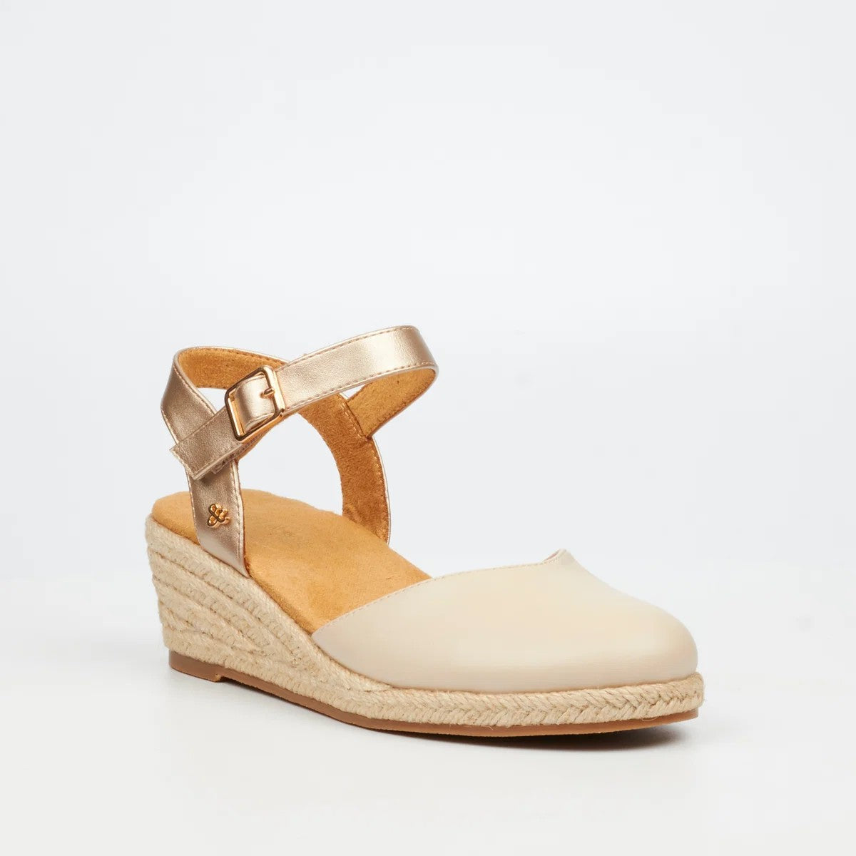 Heart And Sole Meraldi 1 Wedge Sandal Natural