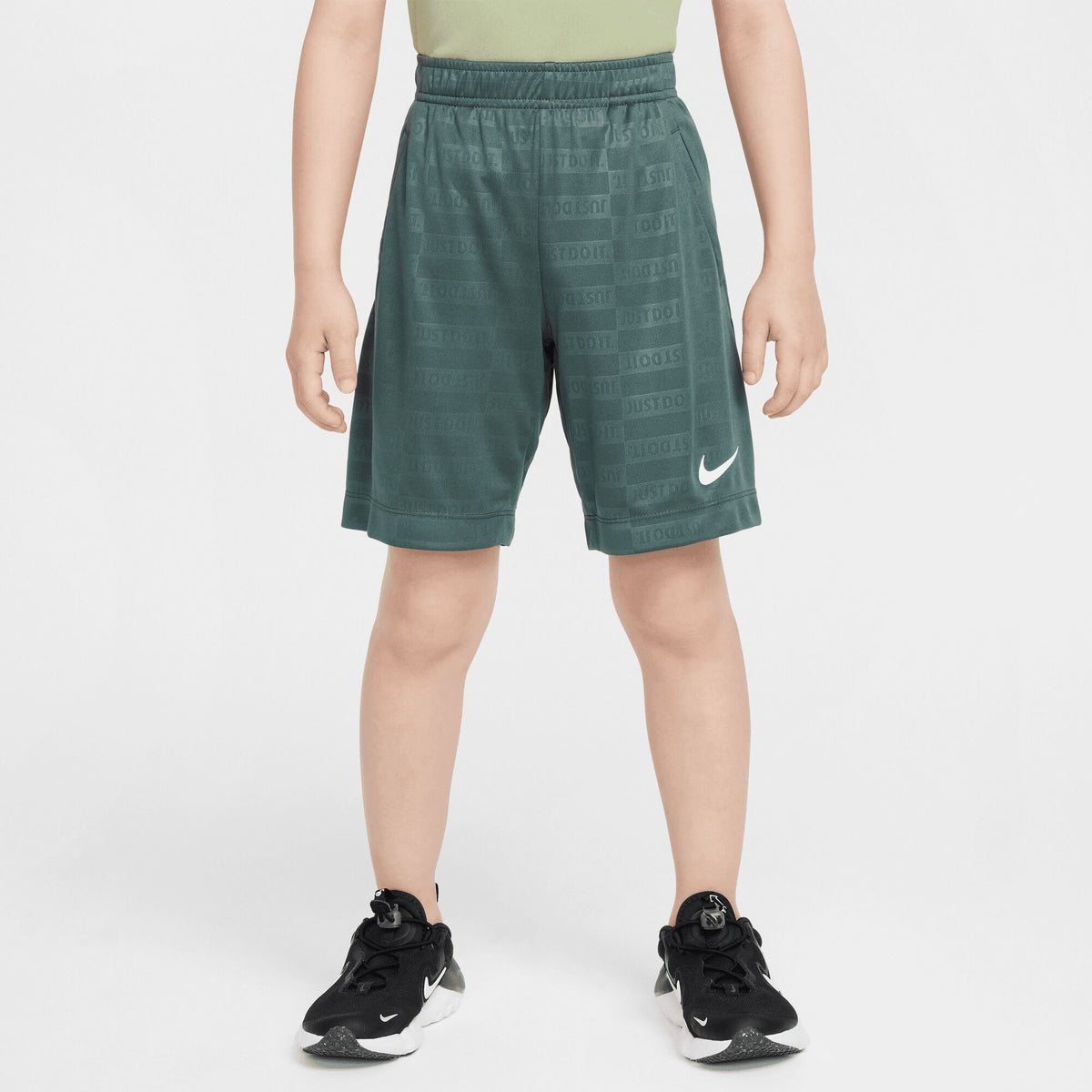 Nike Boys Nsw Textured Club Df Shorts Vintage Green