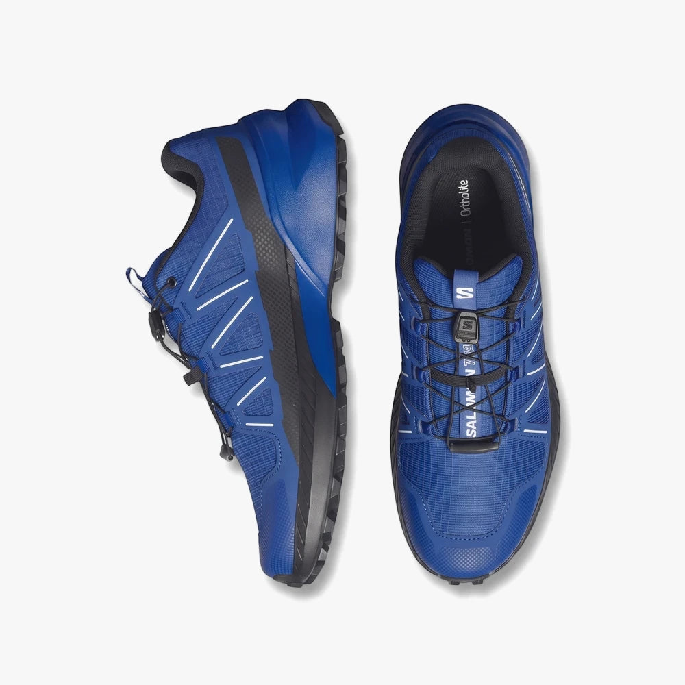 A pair of Salomon Men&
