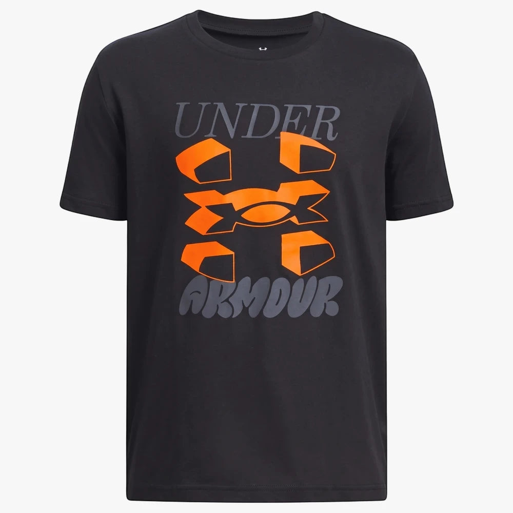 Black Under Armour Boys Split Logo short sleeve tee featuring an orange and gray graphic print on the chest, displayed flat.