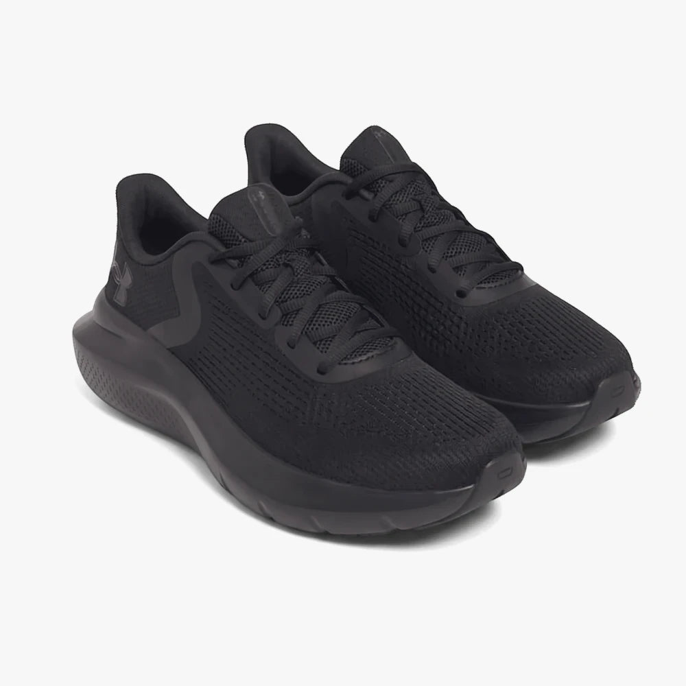 A pair of black Under Armour Men&