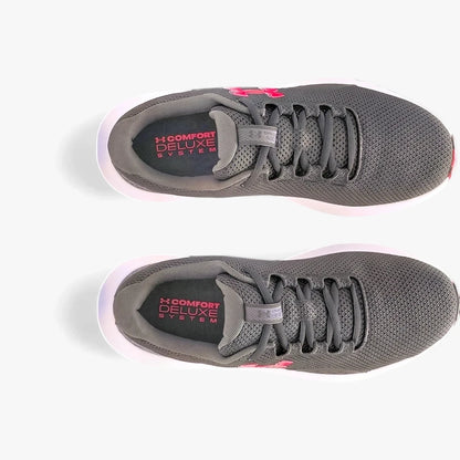 Two pairs of Under Armour Men&