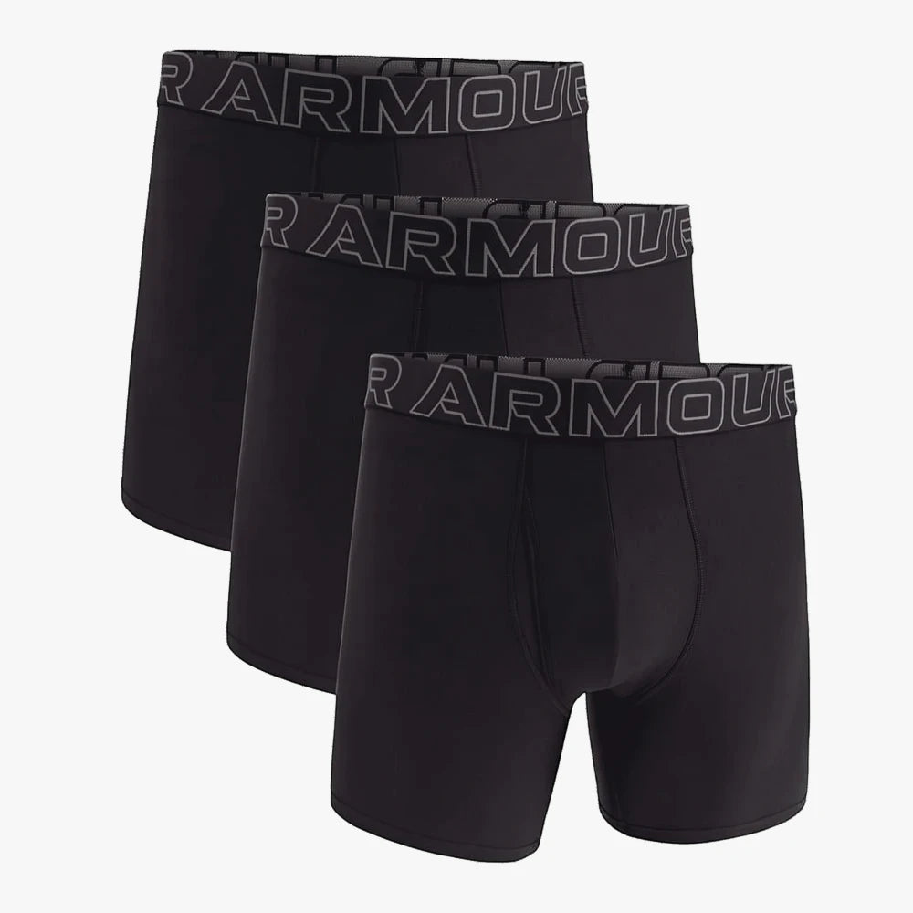 Three black Under Armour men&